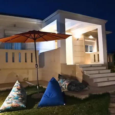 Aerino Holiday home *